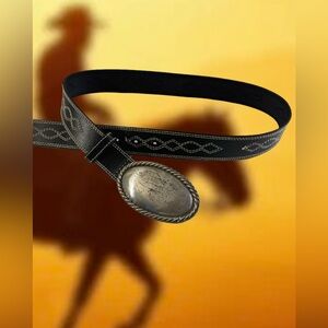 Vintage Western Leather Silver Buckle Belt